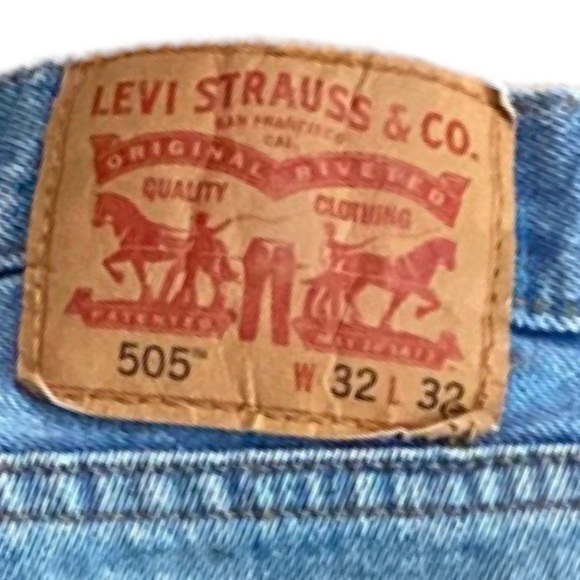 Levi's 505 Jeans - Picture 10 of 14